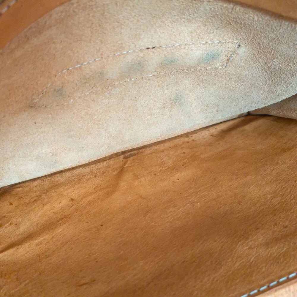 Handmade Natural Leather Satchel Briefcase – Vintage Tan Crossbody Messenger - Picture 10 of 16